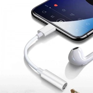Преходник за Apple GL026, Audio Converter, Lightning to Jack 3.5 mm Преходник за Apple GL026, Audio Converter, Lightning to Jack 3.5 mm